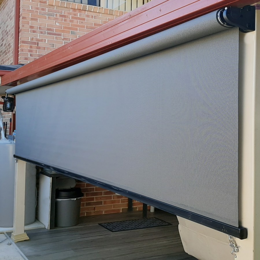 sunscreen-roller-blind